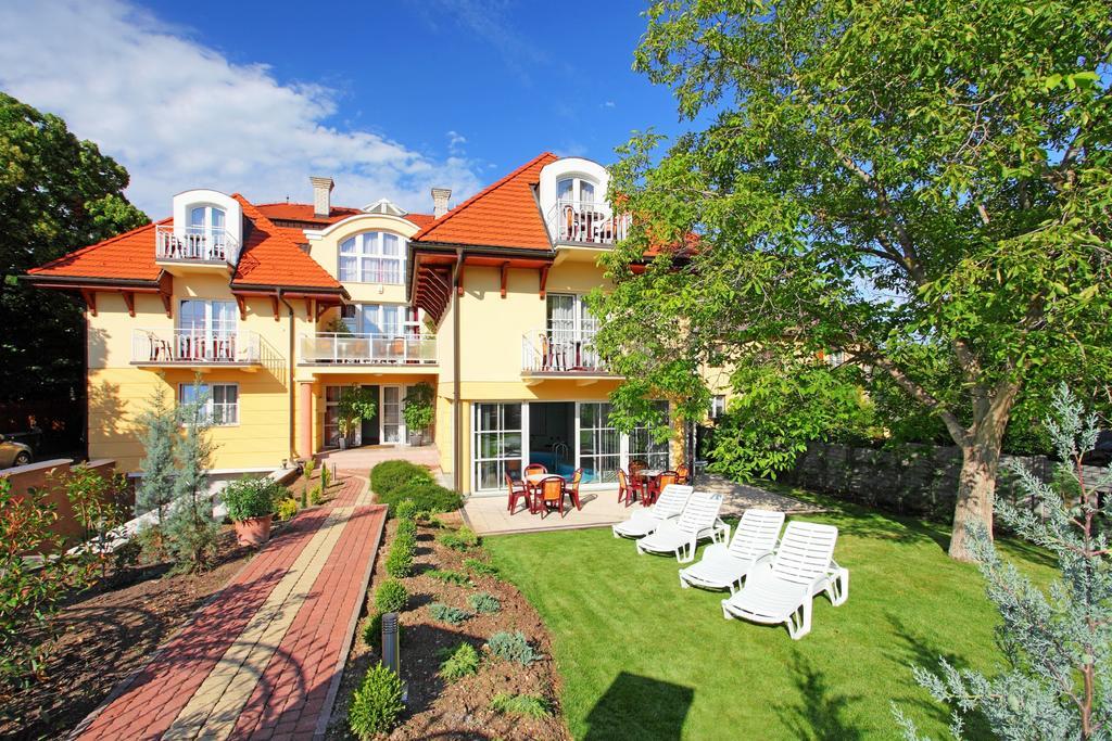 Balazs Villa Balatonfüred Buitenkant foto