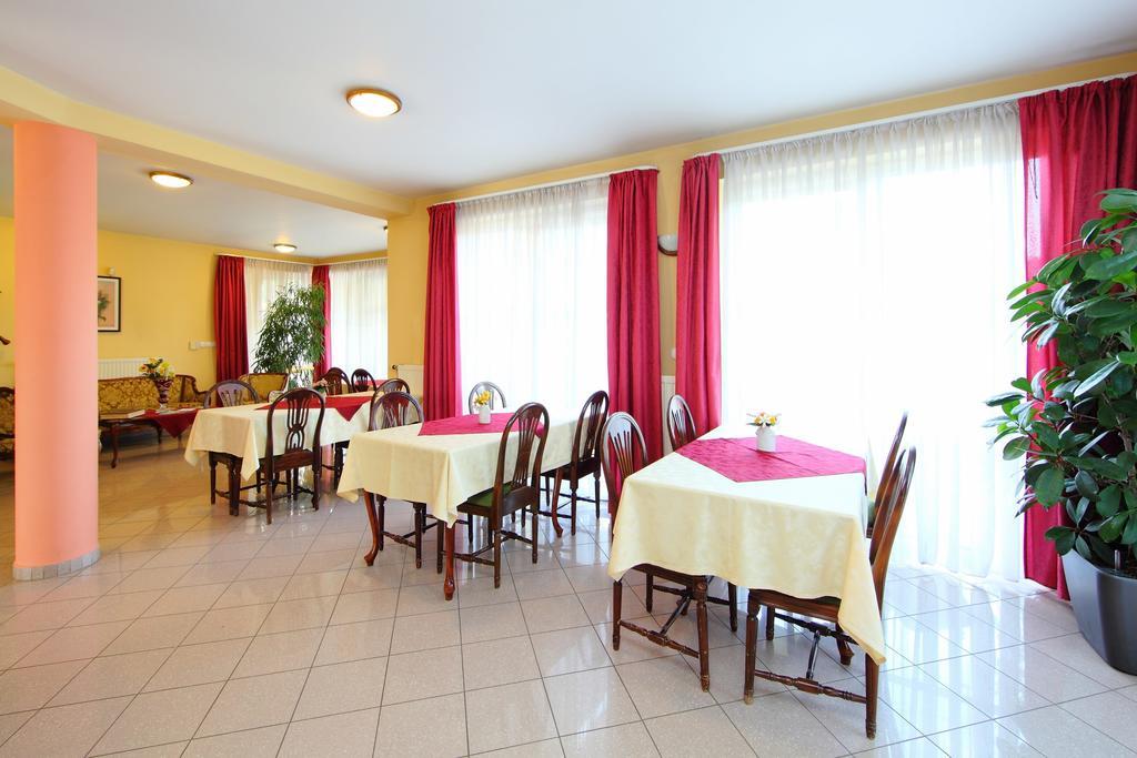 Balazs Villa Balatonfüred Buitenkant foto