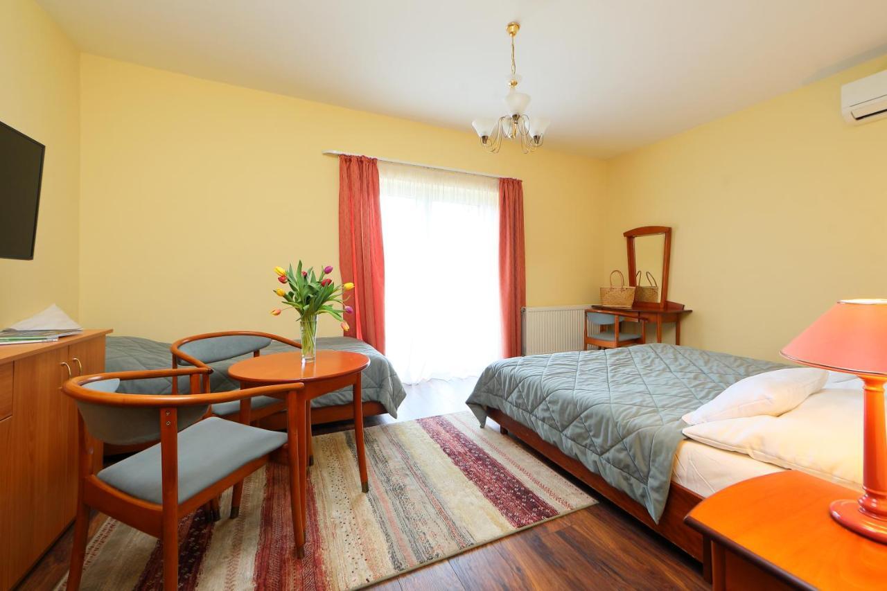 Balazs Villa Balatonfüred Buitenkant foto